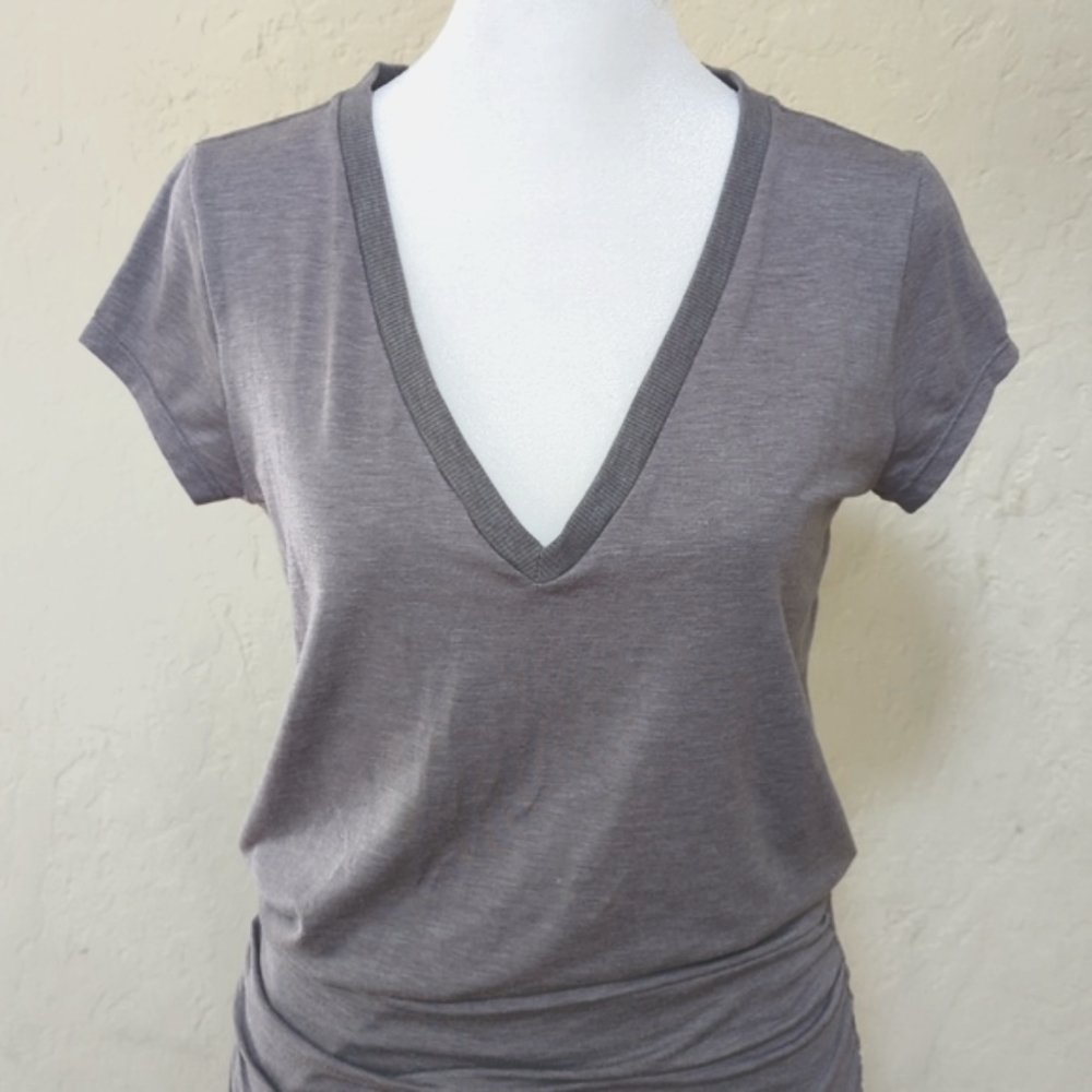 Athleta Tee V Neck Exercise Grey Heather Ruched Mini Dress Size XS - Picture 4 of 8
